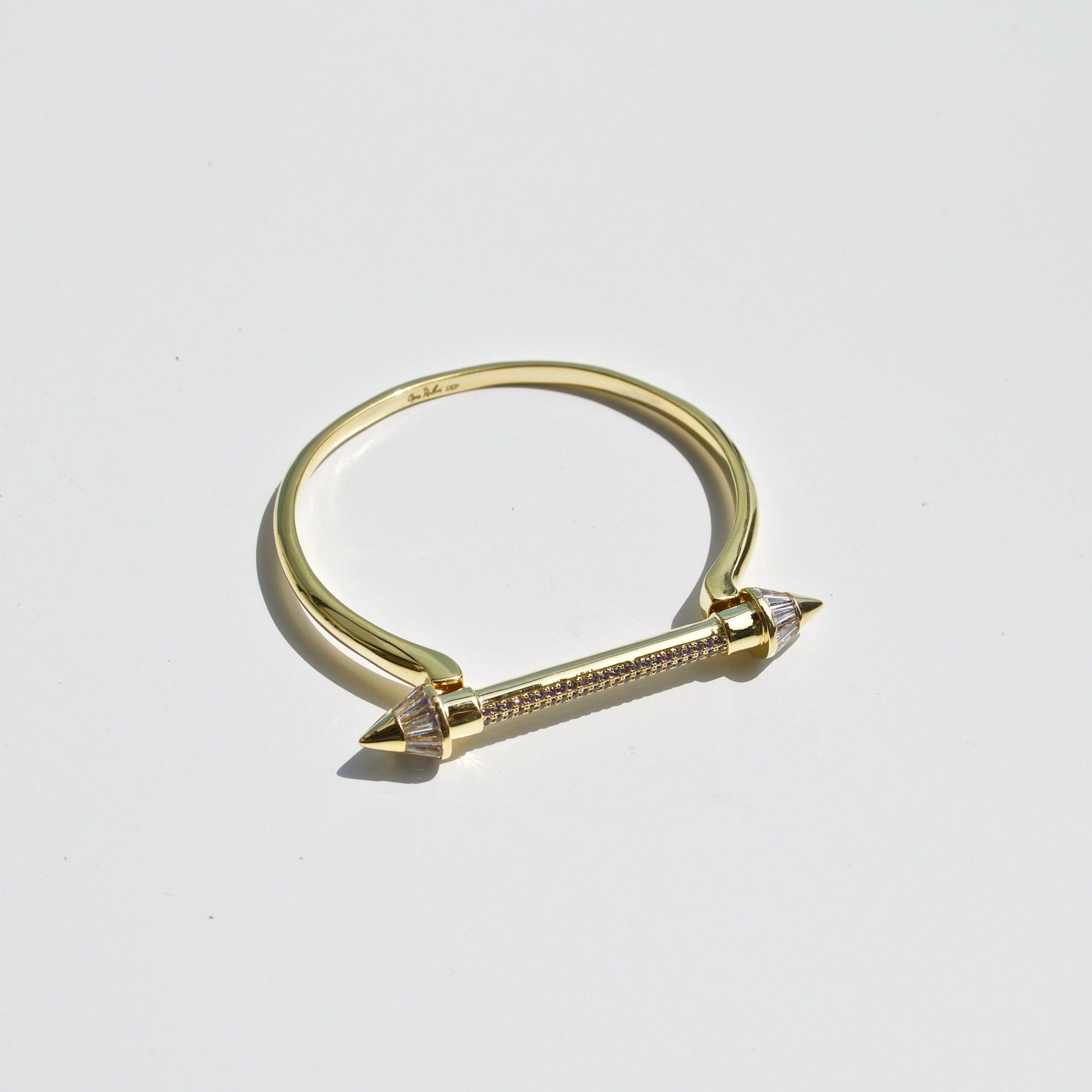 Opes Robur bracelet POINTED CUFF - GOLD