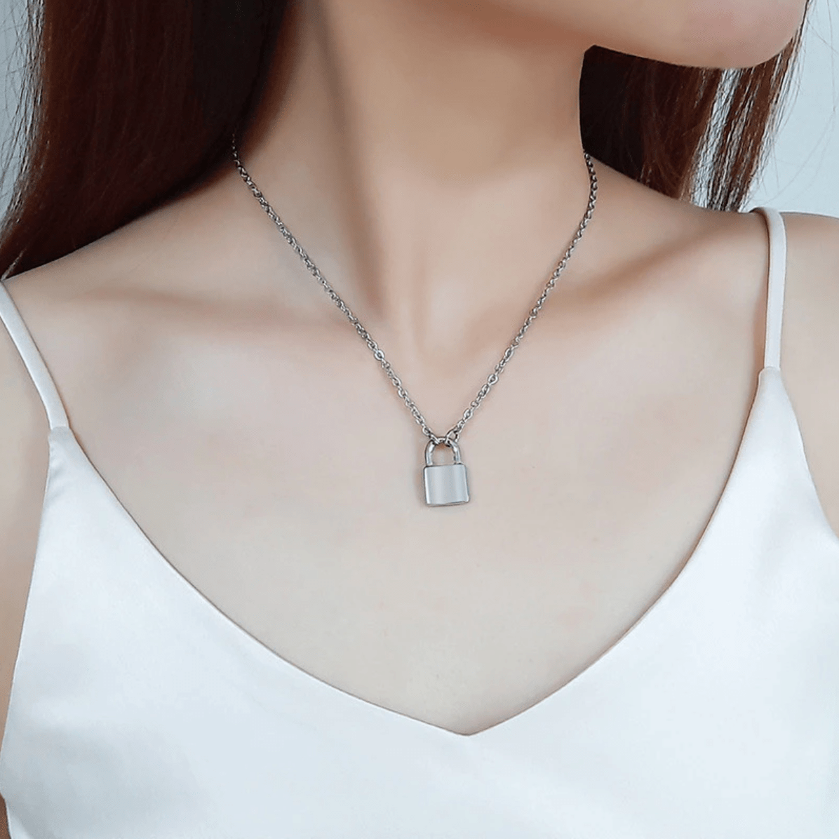 Opes Robur SILVER DAINTY PADLOCK NECKLACE
